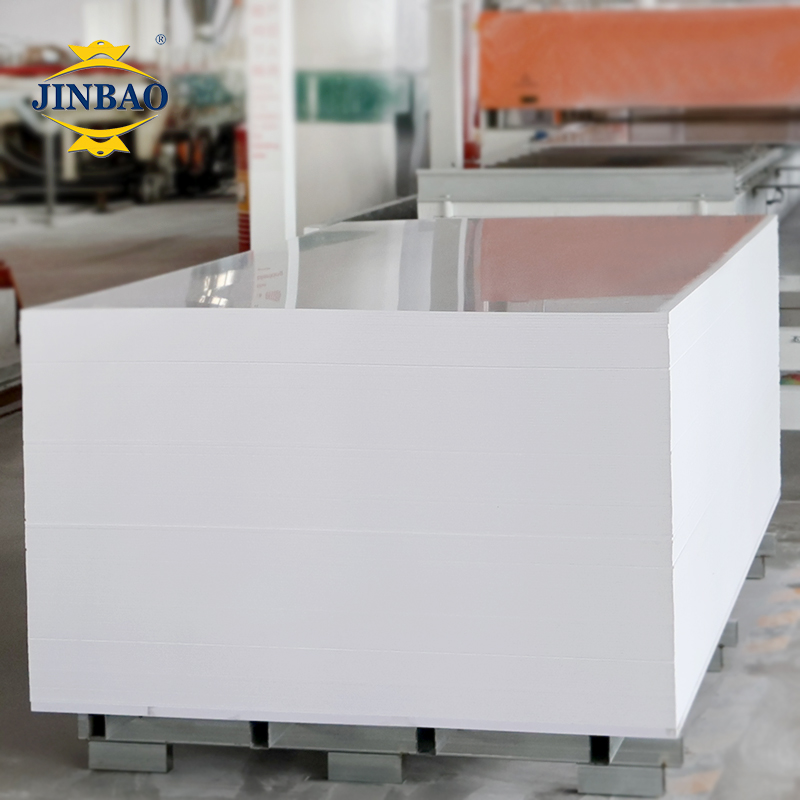 لوح الرغوة Celuka PVC مقابل لوح الرغوة المجاني: ما الفرق؟